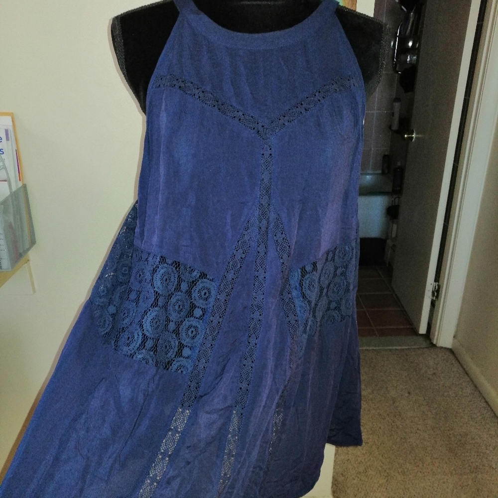 Torrid sleeveless top